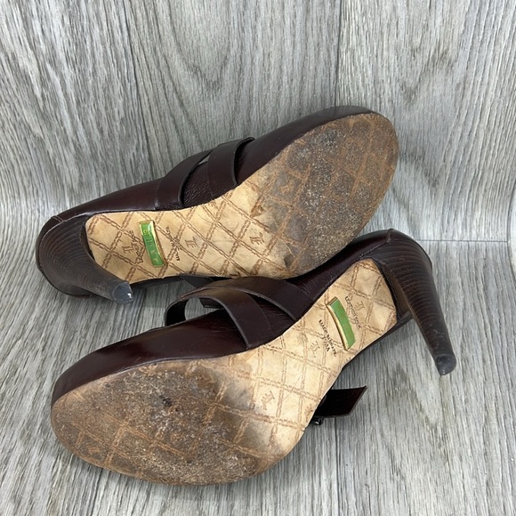 L.A.M.B Heels - Picture 11 of 12